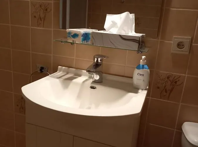 Astrid At 100 Meter From Sea With Parking Place