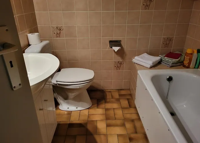 Astrid At 100 Meter From Sea With Parking Place 아파트 브레데네