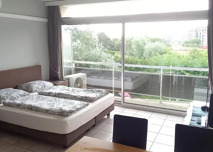 아파트 Astrid At 100 Meter From Sea With Parking Place