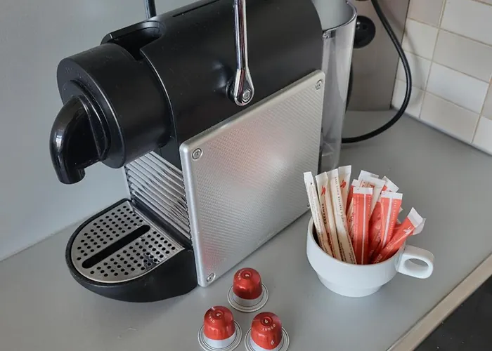 아파트 Astrid At 100 Meter From Sea With Parking Place 브레데네